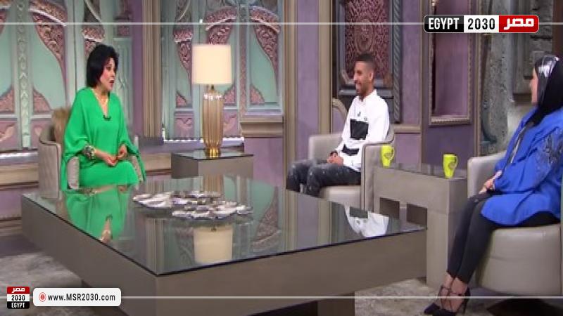 مؤمن زكريا وزجته