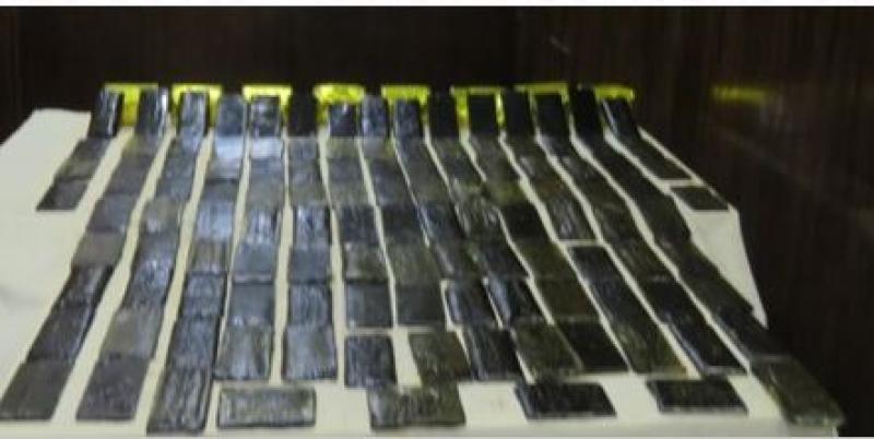 سقوط عاطلين بحوزتهما 18 كيلو حشيش في بدر