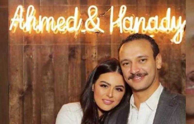 الحسد والغيرة وعدم الإنجاب.. انفصال هنادي مهنا وأحمد خالد صالح حديث التواصل الاجتماعي