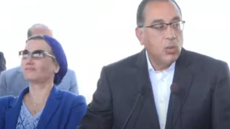 رئيس الوزراء: هتطلع رخصتك الصناعية في 20 يوم.. فيديو