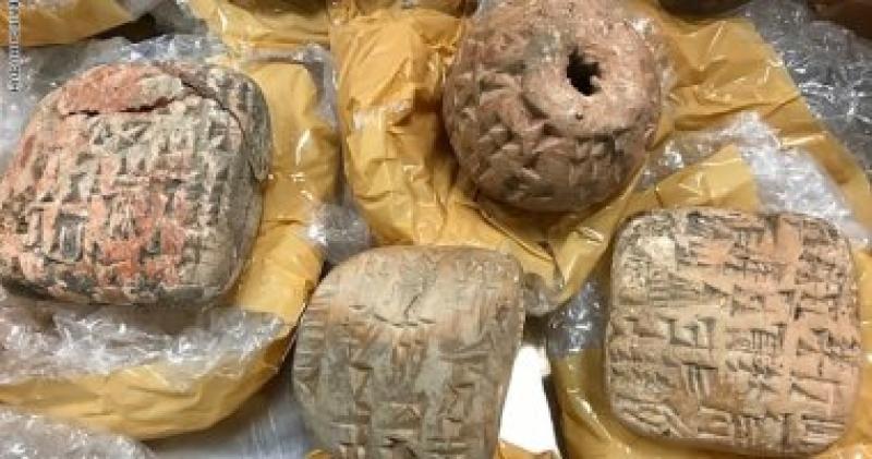 قطع أثرية_أرشيفية