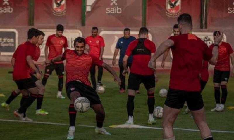 نجم الأهلي السابق يصدم جماهير الزمالك بهذا القرار