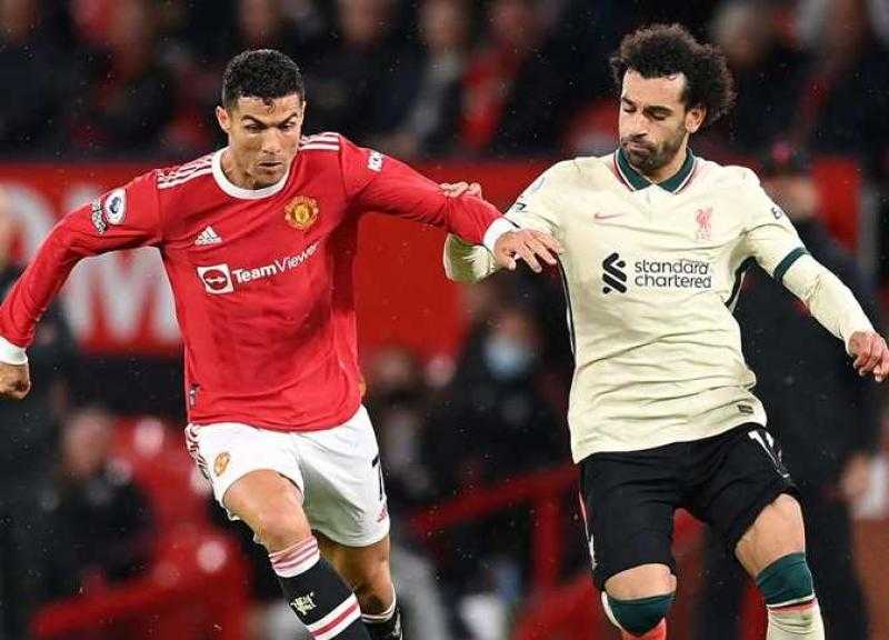 محمد صلاح ينافس رونالدو على جائزة جديدة بالدوري الإنجليزي