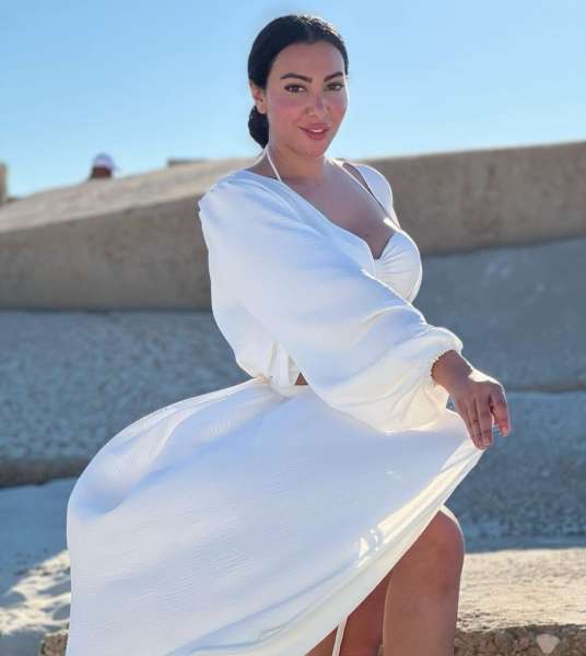 ميرهان حسين 