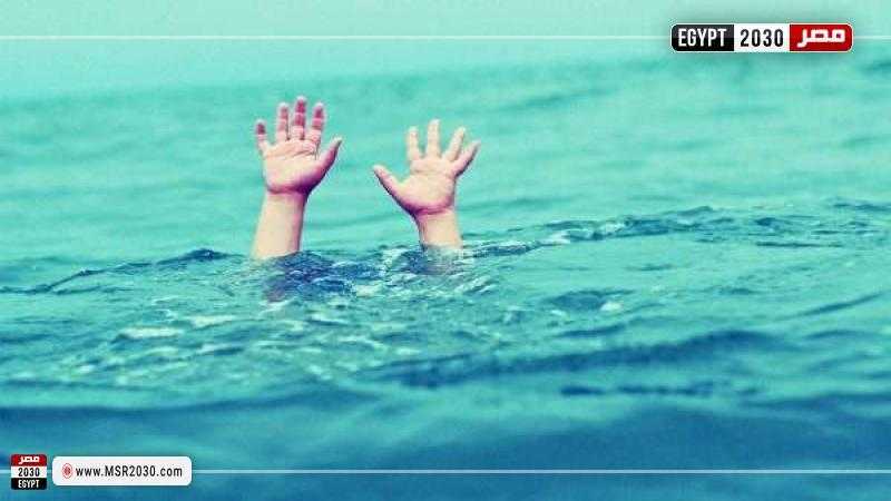 انتشال جثمان شاب غرق في شاطئ رأس البر