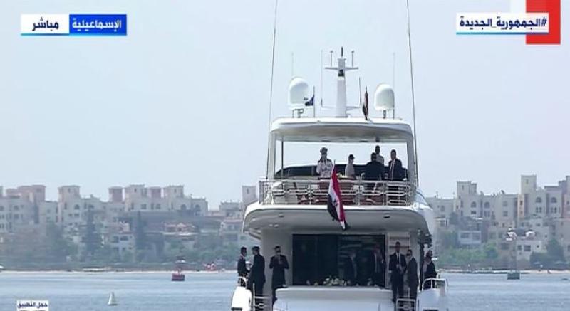 السيسي يشهد تدشين الوحدات البحرية الجديدة بقناة السويس