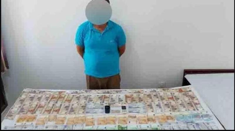 القبض على متهم بالاتجار غير المشروع في النقد الأجنبي بالقاهرة