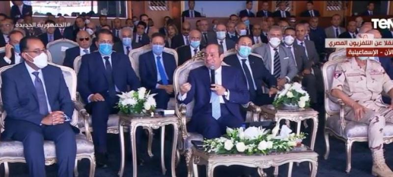 السيسي لـ المصريين: «إحنا بنعمر وننمي وربنا بيساعدنا وهيساعدنا» - فيديو