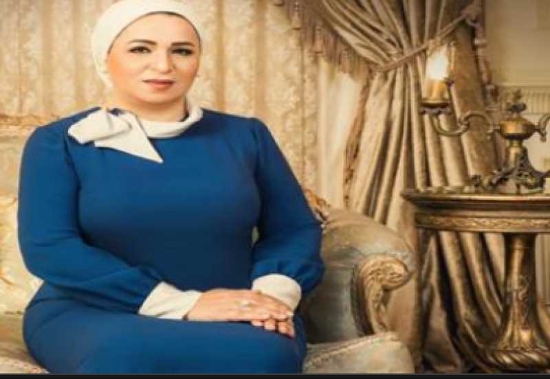 انتصار السيسي تنعي الملكة إليزابيث الثانية: «كانت سيدة عظيمة»