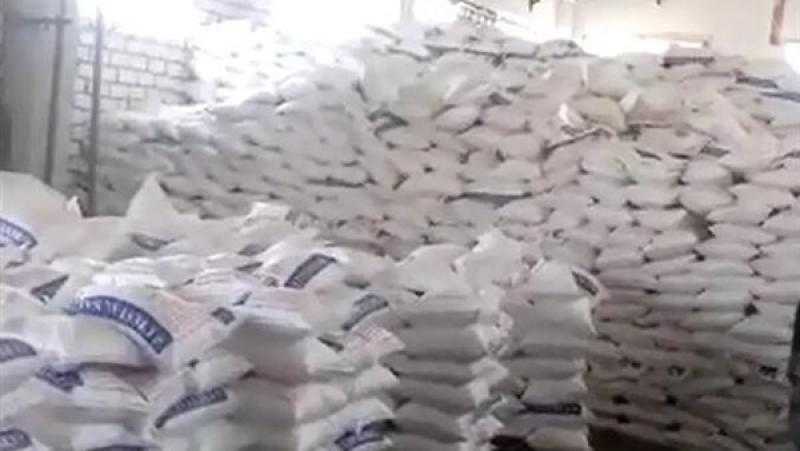 ضبط 38 طن ملح طعام فاسد داخل مصنع في المنيا