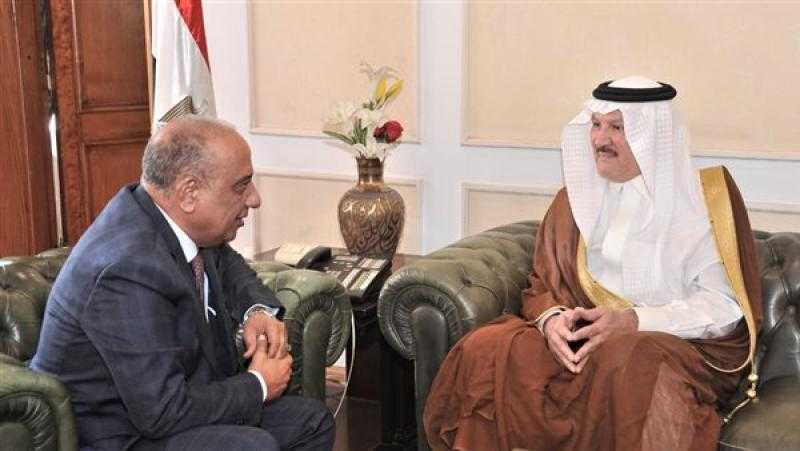تفاصيل مباحثات وزير قطاع الأعمال مع السفير السعودي لتعزيز التعاون المشترك
