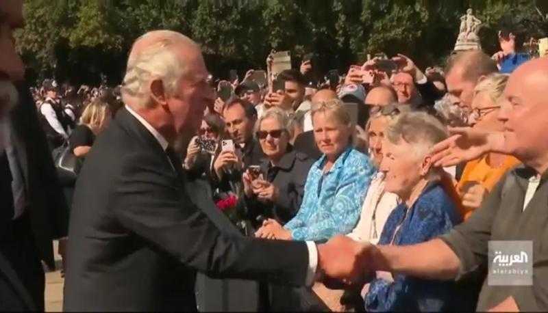 وصول ملك بريطانيا تشارلز الثالث إلى قصر باكنجهام.. فيديو