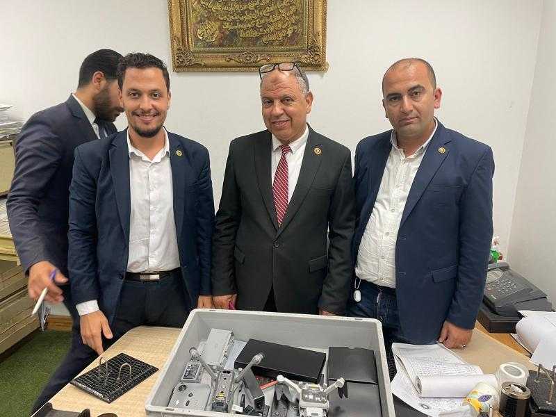 جمارك مطار برج العرب تحبط محاولة تهريب 2 طائرة درون