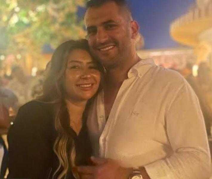 عقب أنباء انفصاله عن بوسي.. وصلة رقص لهشام ربيع مع زوجته الأولى