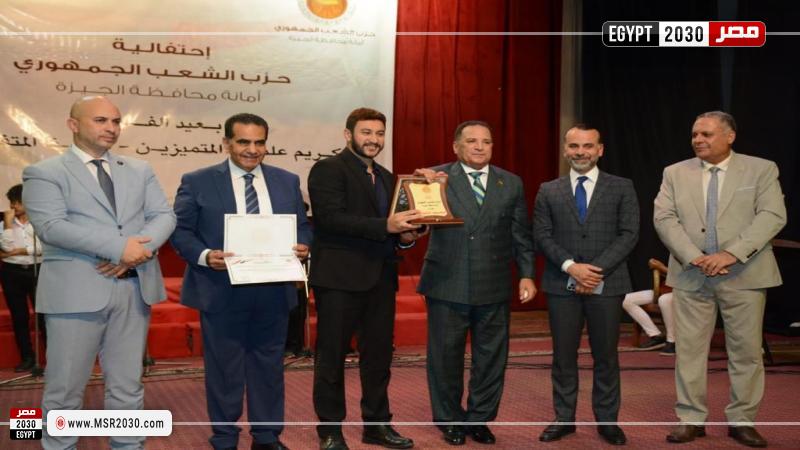 أبوهميلة يدعو الأحزاب ومنظمات المجتمع المدني للدفاع عن المشروعات القومية