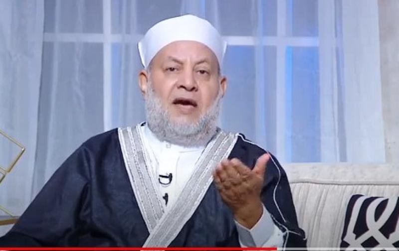 داعية يحرج متصلا على الهواء : النبي عربي يا أخويا «فيديو»