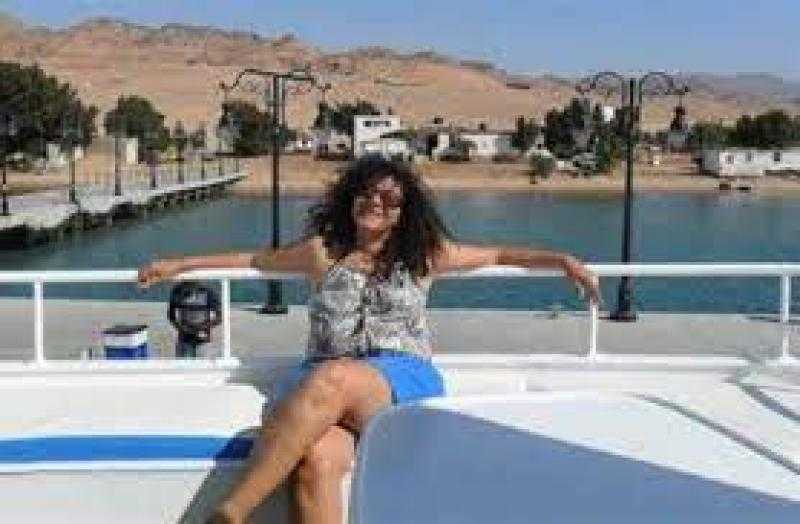 حيثيات عزل منى البرنس: تسببت في إفقاد حياتها الشخصية خصوصيتها فأصبحت مشاعا