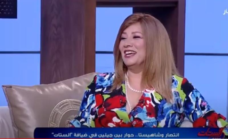 «بتتعاملي إزاي مع الناس؟».. شاهد رد جرئ من انتصار