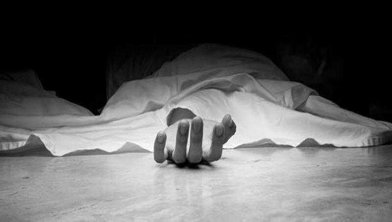 زوجة تقتل زوجها بعد ممارسة العلاقة الحميمة.. كان مربوط بالحبل