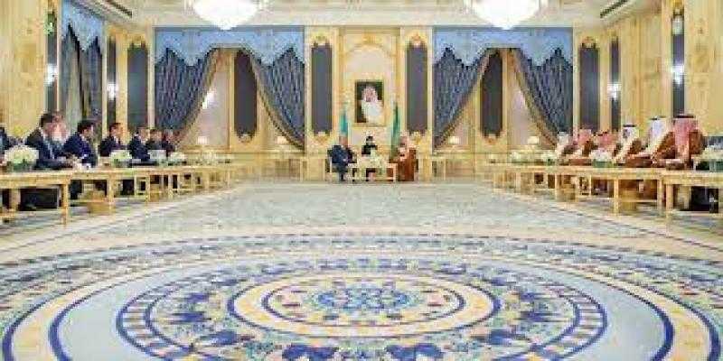 رئيس كازاخستان ونظيره الصيني يوقعان بيان مشترك