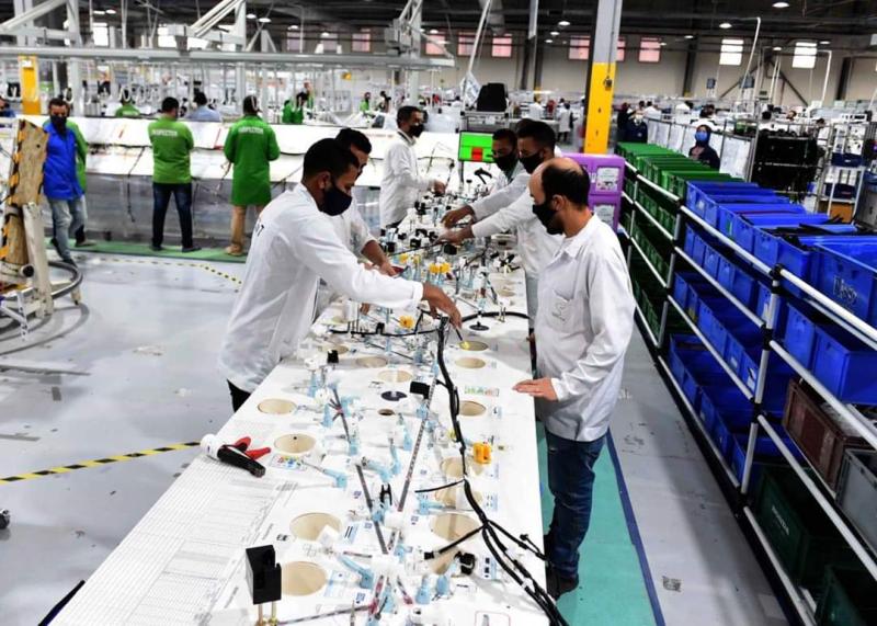 إنشاء أكبر مصنع بالعالم لتصنيع الضفائر الكهربائية