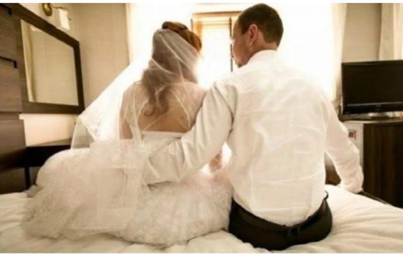 فضيحة في ليلة الدخلة.. زوج: مراتي ليست عذراء سترت عليها وخانتني مع سائق أتوبيس