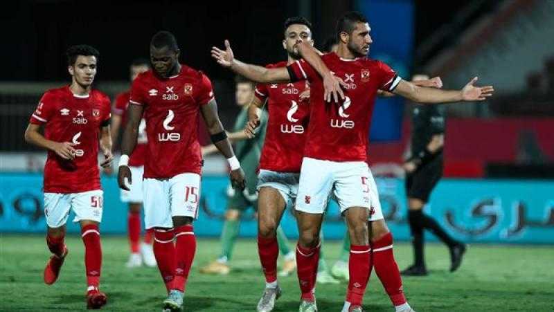 الأهلي يصدم مهاجم الفريق ويضعه في قائمة الانتظار