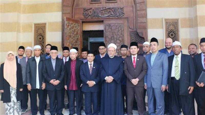 «مفتى الجمهورية» يحتفل بتخريج دفعة جديدة من علماء ماليزيا