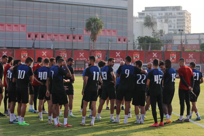 مران الأهلي| كولر يحاضر اللاعبين.. والفريق يؤدي تدريباته على فترتين غدًا