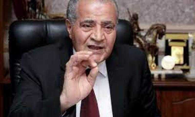 «التموين»: محدش يقدر يجي عند مزاجك.. فيديو