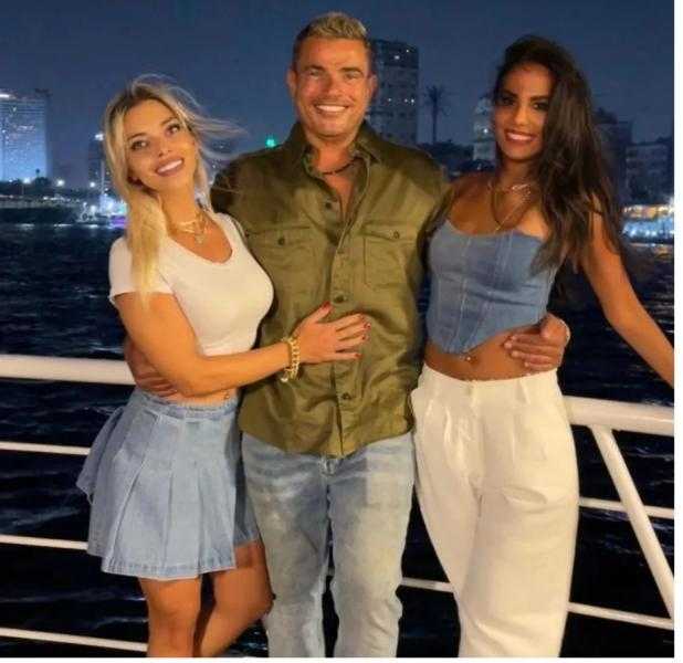 بعد احتفاله بعيد ميلاد دينا.. عمرو دياب يثير الجدل من جديد