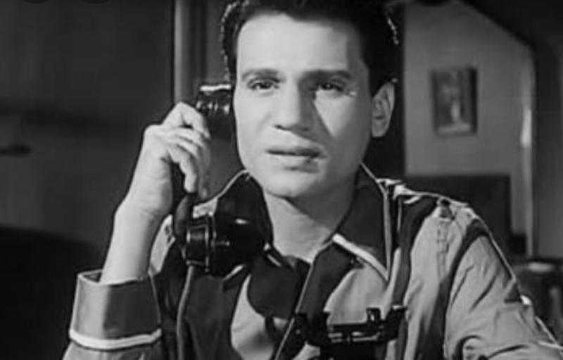 «مات مخنوق.». حلمي بكر يكشف تفاصيل صادمة عن وفاة عبدالحليم حافظ