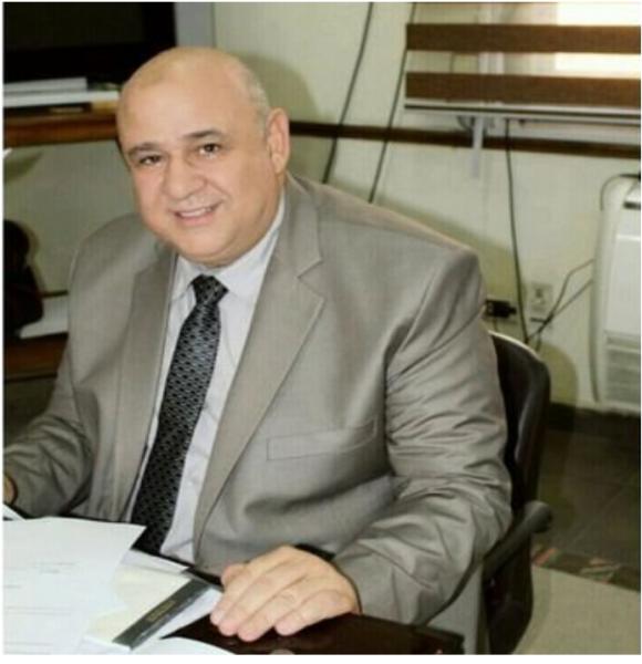 الدكتور أشرف خليل 