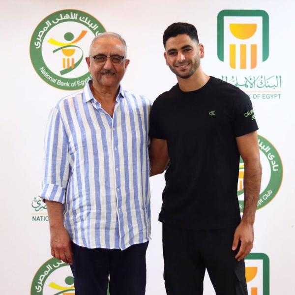 رسميا.. البنك الأهلي يتعاقد مع محمود الجزار استعدادا للموسم الجديد