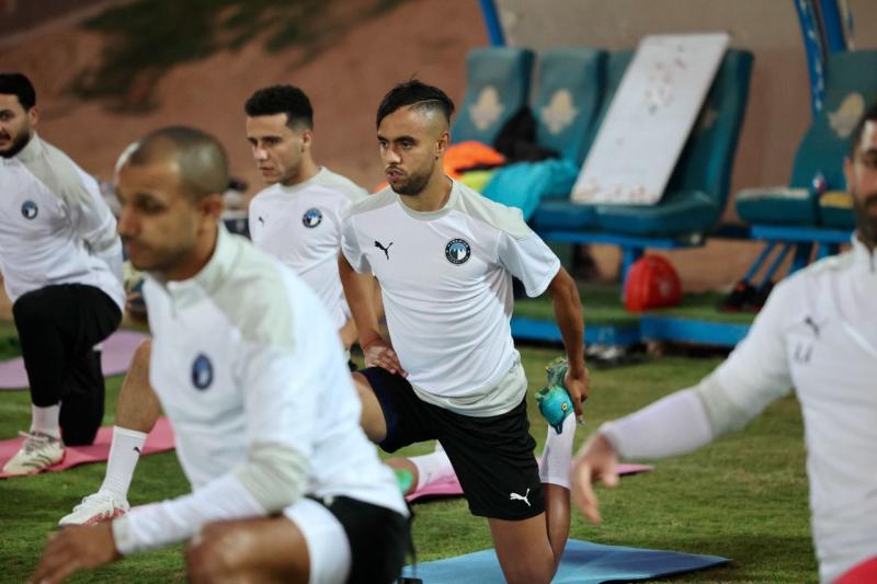 ثنائي بيراميدز الجديد يشارك في التدريبات