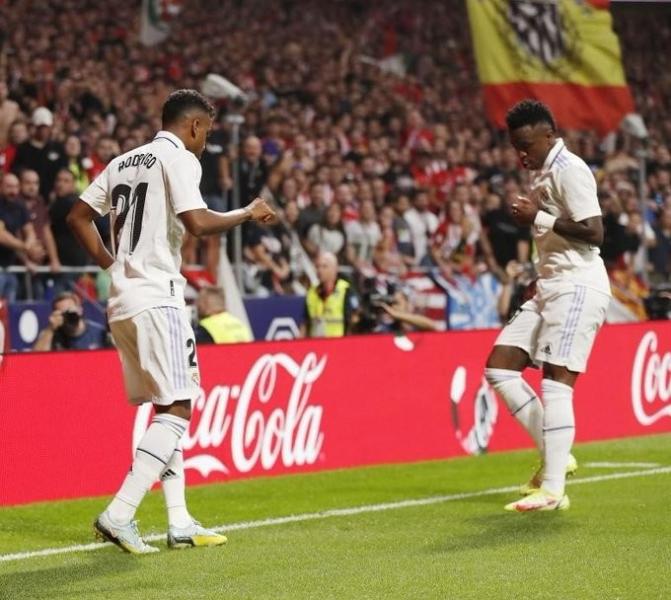 رودريجو وفالفيردي.. ريال مدريد يتقدم بهدفين على أتليكو في الشوط الأول