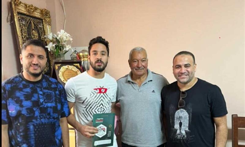 الداخلية يعلن ضم محمد مجدي حارس الإسماعيلي السابق لمدة موسمين