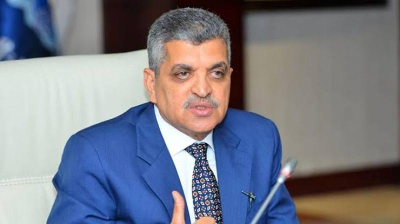 بـ 15 مليار دولار.. أسامة ربيع: «تنفيذ مشروعات لإنتاج الطاقة المتجددة والوقود النظيف للسفن»