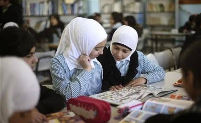 لتزييف المناهج.. مرصد الأزهر: تحركات الاحتلال هدفها إخراج جيل فلسطيني مشوه ثقافيًا