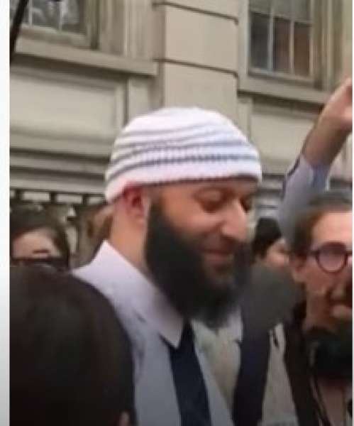صورة من الفيديو
