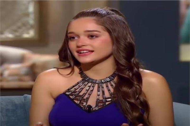 نور إيهاب تحتفل بخطوبتها قريبًا