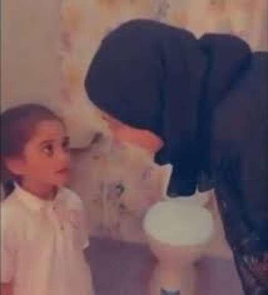 طفلة البحرين 