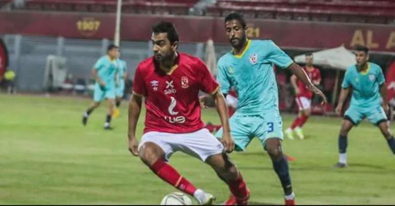 الشوط الأول.. الأهلي يتقدم بثلاثية على بتروجيت وديا