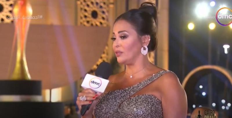 داليا البحيري: «التكريم والطبطبة على الكتف بتسعد الفنان» فيديو