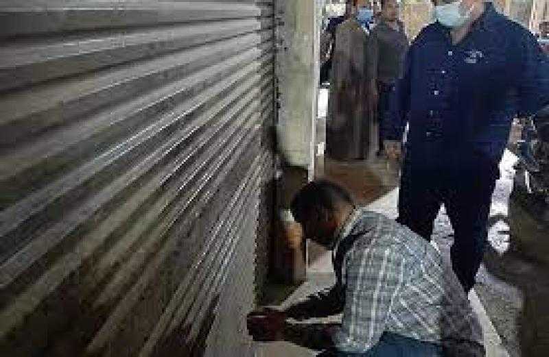 تحرير 573 مخالفة للمحلات التي لم تلتزم بقرار مجلس الوزراء بالغلق