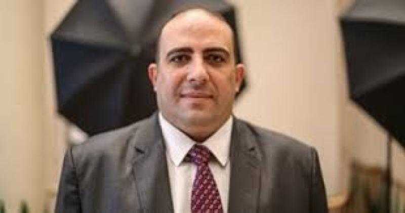 برلماني يطالب الحكومة بالإسراع في تنفيذ التكليفات الرئاسية بتطوير قطاع التمريض