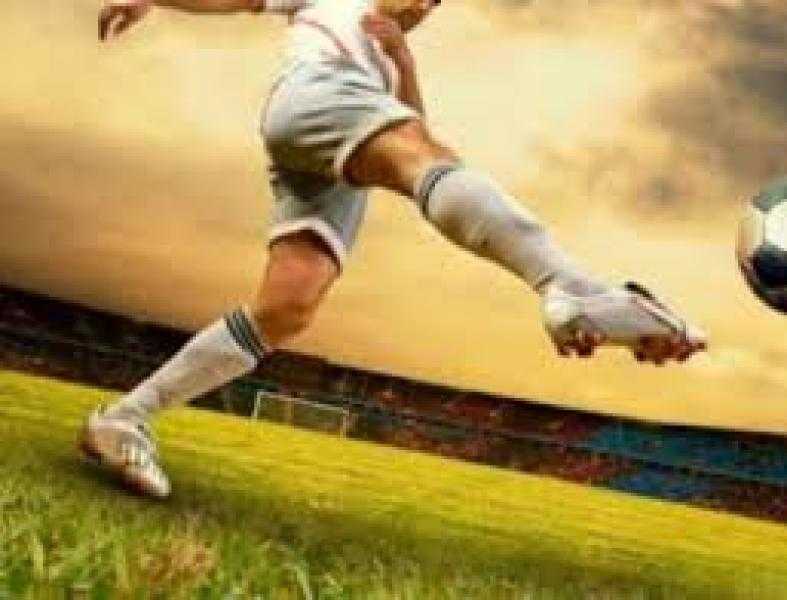 كسر الفانوس والاكصدام.. تفاصيل تحرير محضر ضد لاعب شهير بالزمالك