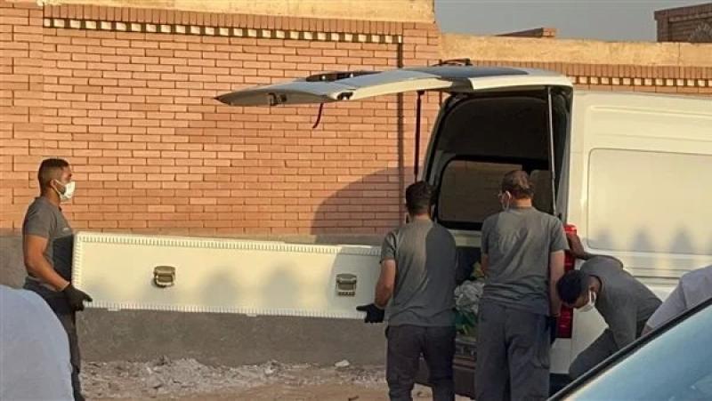 اللحظات الأخيرة من دفن جثمان هشام سليم