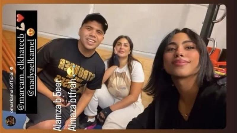 ندى الكامل تثير الجدل بصورة جديدة مع المطرب عمر كمال