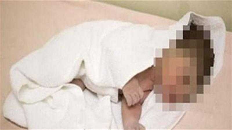 «عمره يومان»..العثور على جثة طفل حديث الولادة بسوهاج